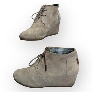 Toms Suede Desert Wedges Ankle Boots Lace-Up Booties Taupe Beige Size Womens 8